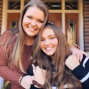 Meet your Posher, Annie